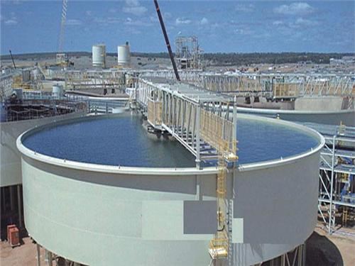 Thickener with central transmission